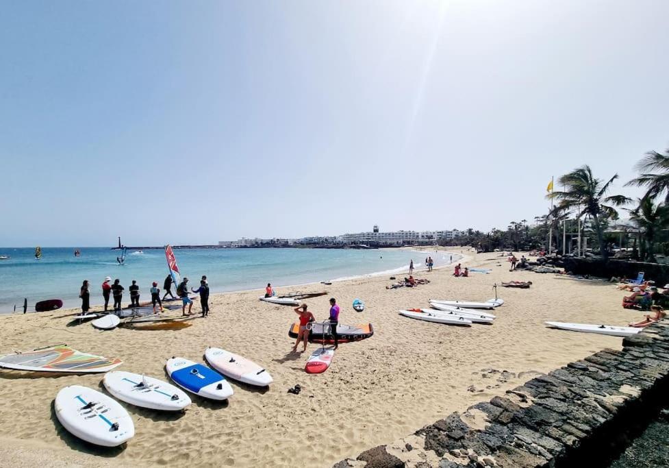 Pequeno Bungalow Firt Line Of The Sea Costa Teguise Eksteriør bilde